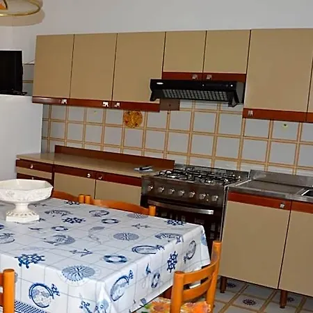 Comfortable And Large Flat In A Quiet Location By Beahost Hotel