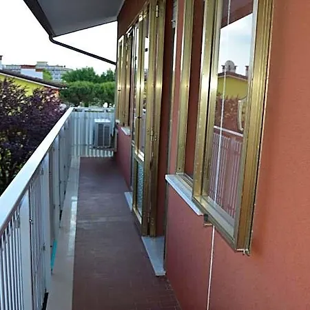 Apartament Comfortable And Large Flat In A Quiet Location By Beahost *