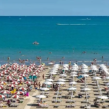 Hotel Comfortable And Large Flat In A Quiet Location By Beahost Caorle